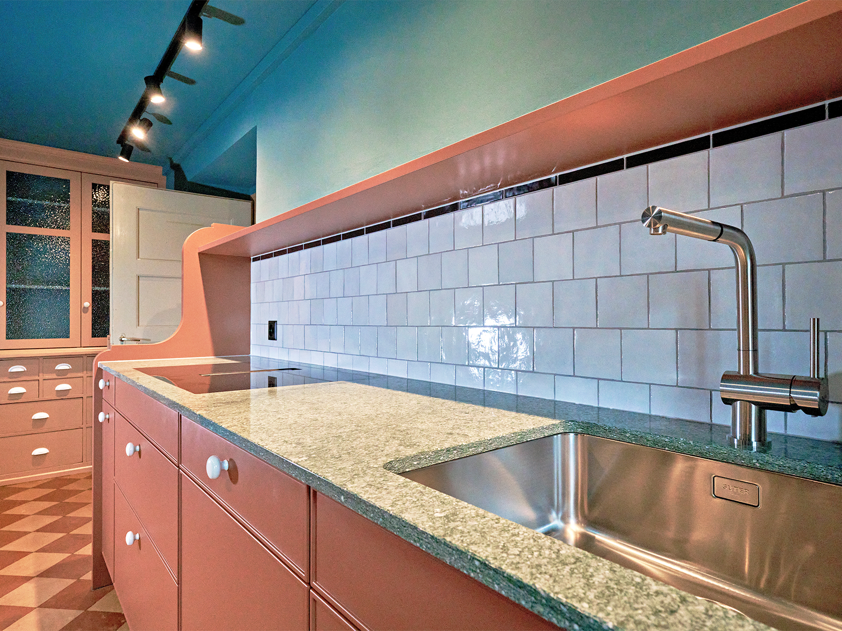 Fav  2025 10 03 WeissKuechen_Arboldswil 5702_heller